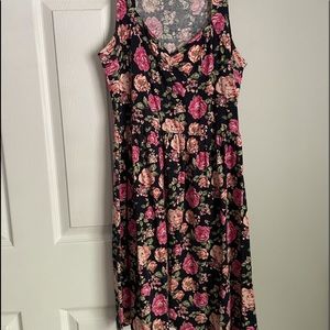 Cute rose print dress